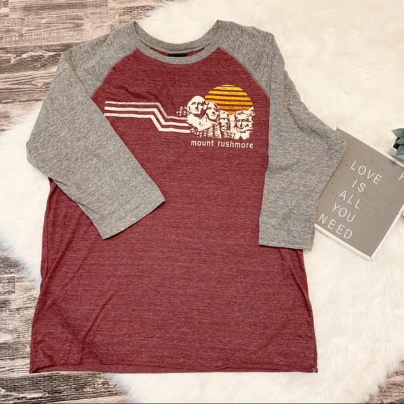 Prairie Mountain Other - Mount Rushmore 3/4 Baseball Souvenir Tee